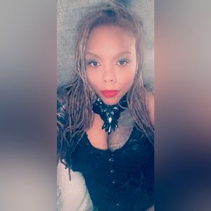 Meet your Posher, Katrina